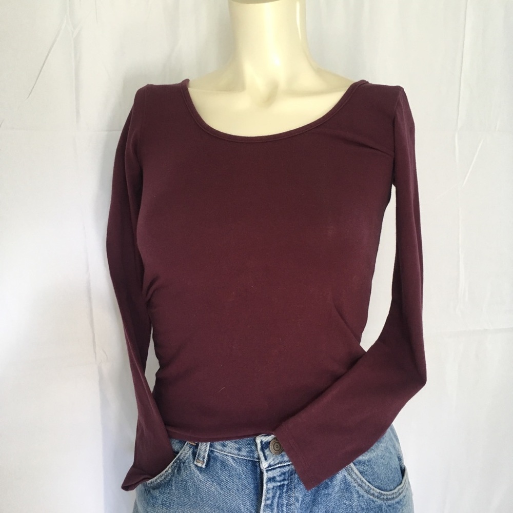 S.O.R.A.D Scoop Neck Long Sleeved Tee Crop Top XS
